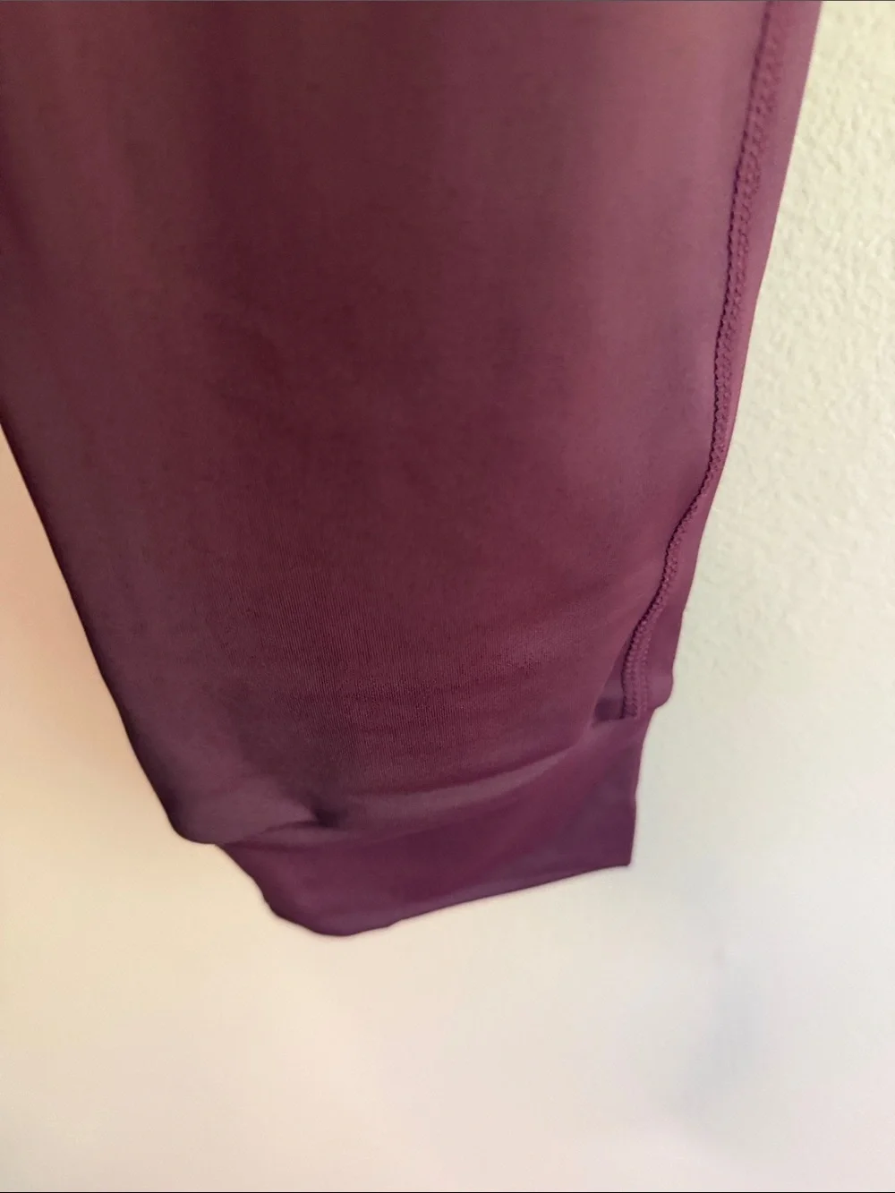 Women’s High-Rise Joggers in Deep Plum